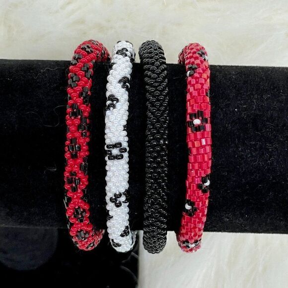 HAND CRAFTED in Nepal Beaded Bracelet (set of 4) #676 - Picture 3 of 5